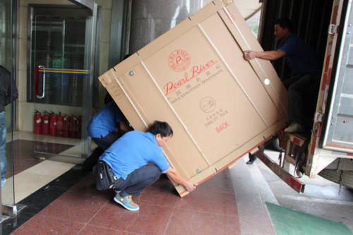 浮梁钢琴贵重工艺品无忧运
